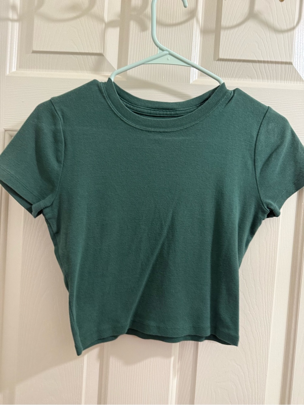 Hollister Forest Green Short Sleeve Crop Tee